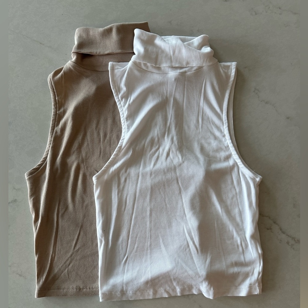 Aritzia Sunday Best Sleeveless Cropped Turtleneck Tops - Cream and White Bundle